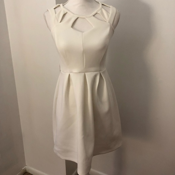 Dresses & Skirts - White Cocktail Dress
